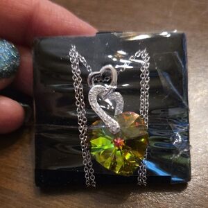 New Heart Crystal Pendant Necklace - Iridescent Green Heart